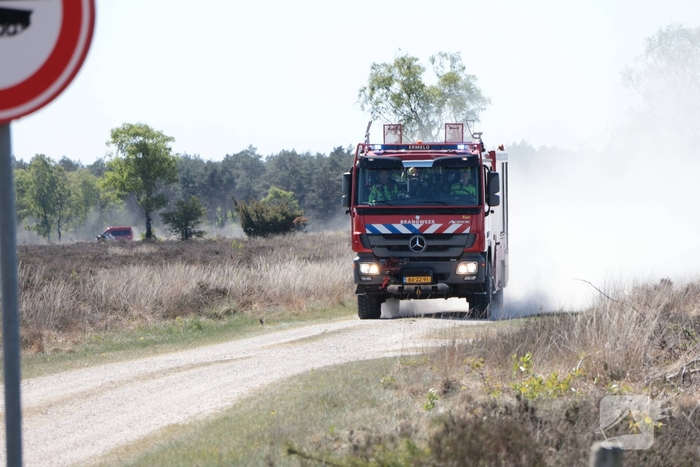 Grote brand op oefenterrein defensie