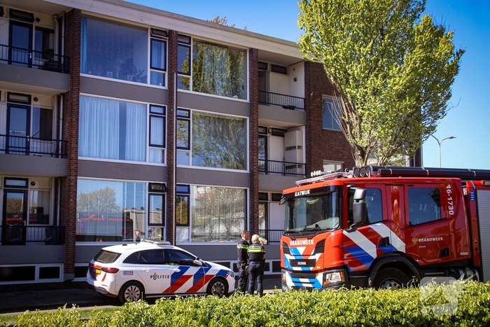 Woningbrand op balkon geblust