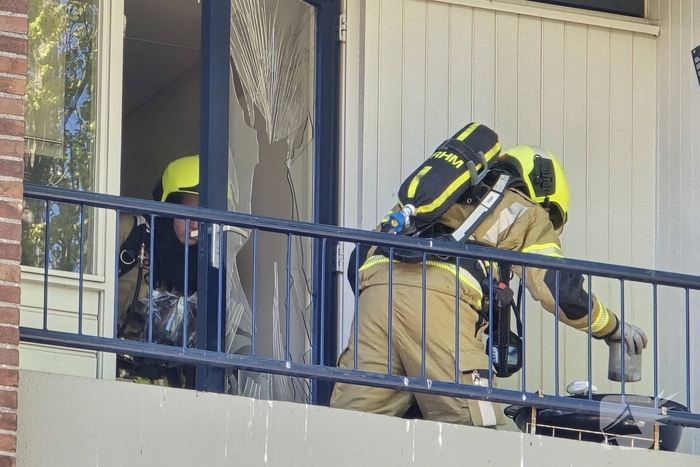 Woningbrand op balkon geblust