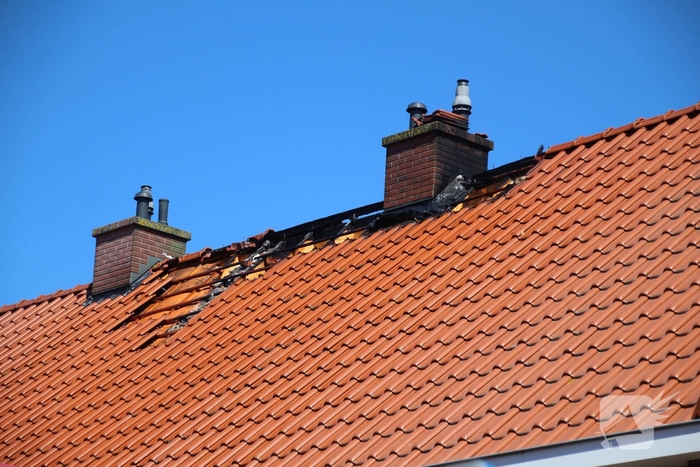 Zeer grote woningbrand verwoest meerdere woningen