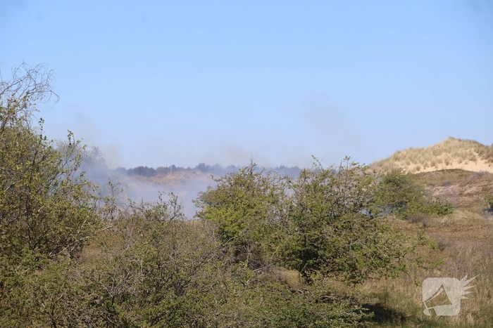 Brand in duingebied zorgt voor rookontwikkeling