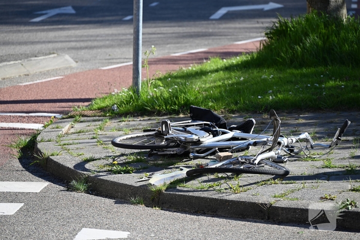Fiets fors beschadigd na botsing