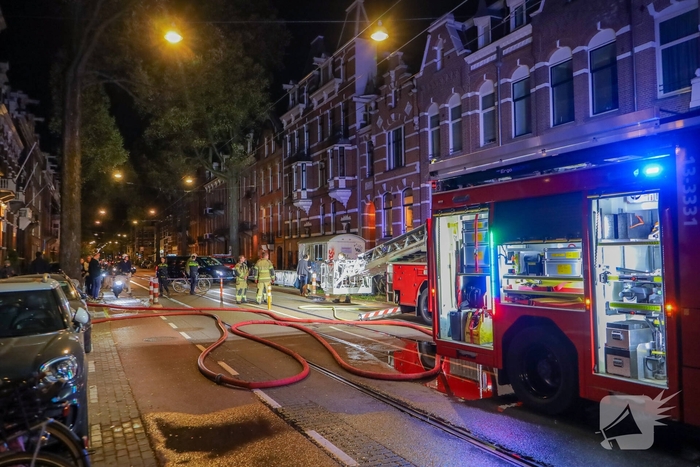 Brand op dak van woning geblust