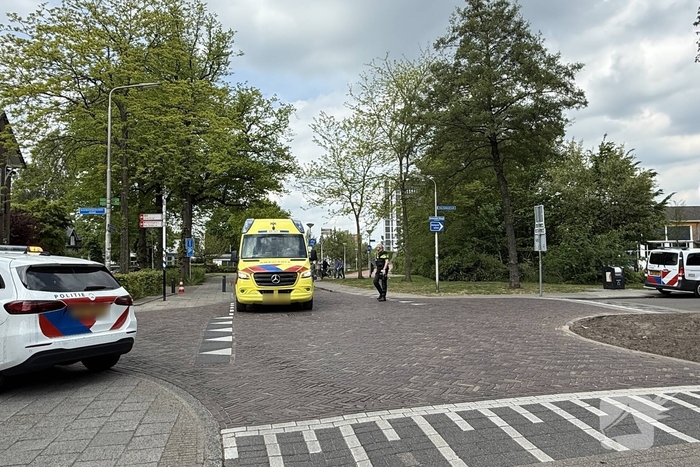 Oudere vrouw gewond bij aanrijding met fiets