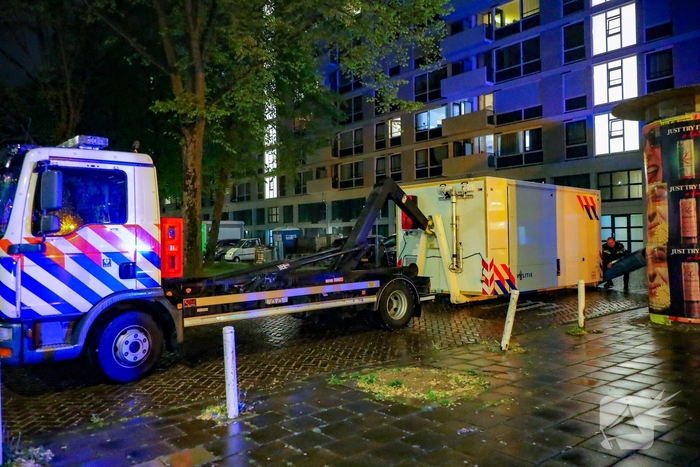 Overleden persoon in flatgebouw zorgt voor grote inzet hulpdiensten