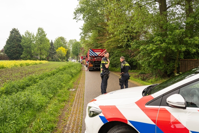 Brand in woning zorgt voor grote brandweerinzet