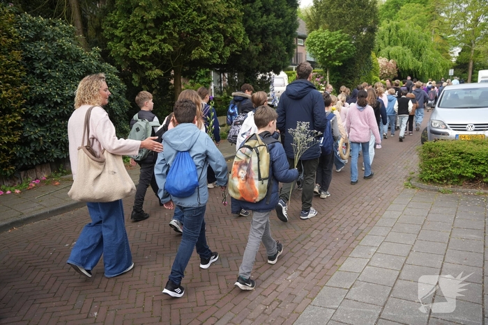 Scholieren houden indrukwekkende herdenkingen