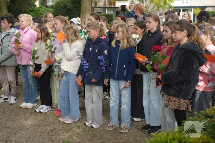 Scholieren houden indrukwekkende herdenkingen