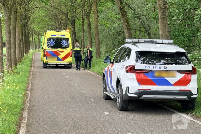 Gewonde man na ongeval gevonden langs fietspad