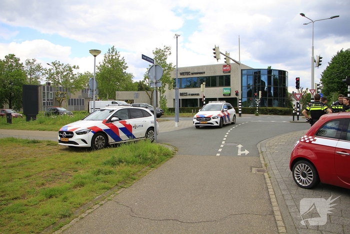 Auto met motorproblemen leidt tot brandweerinzet