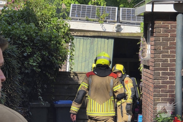 Brand in bijgebouw geblust