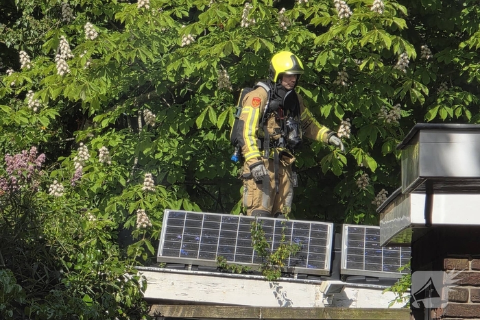 Brand in bijgebouw geblust