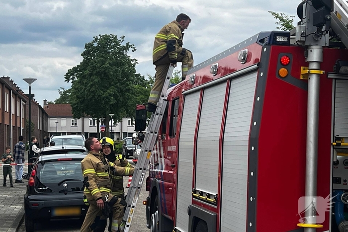 Schijndelse brandweer zelf in nood na blussen van woning
