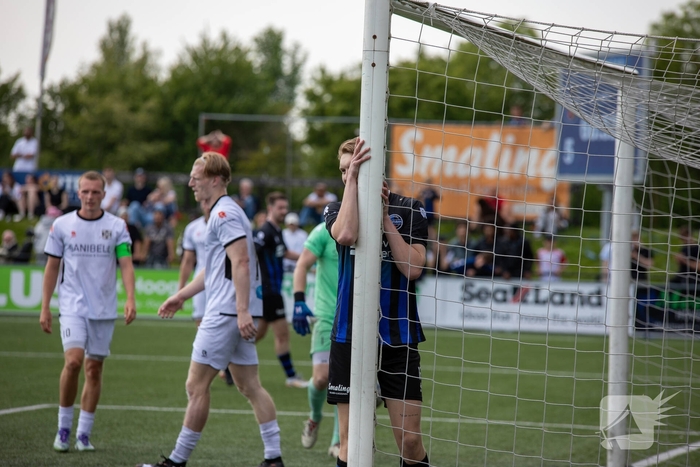 SV Poortugaal pakt kampioenschap in zonovergoten duel tegen SHO