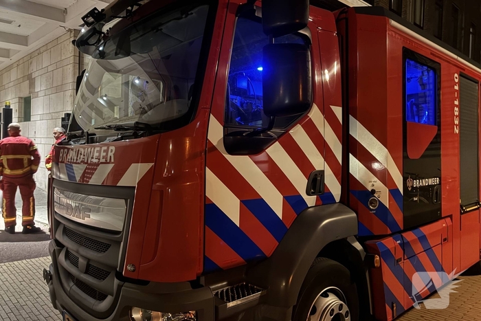 Boiler valt van muur en veroorzaakt waterlekkage