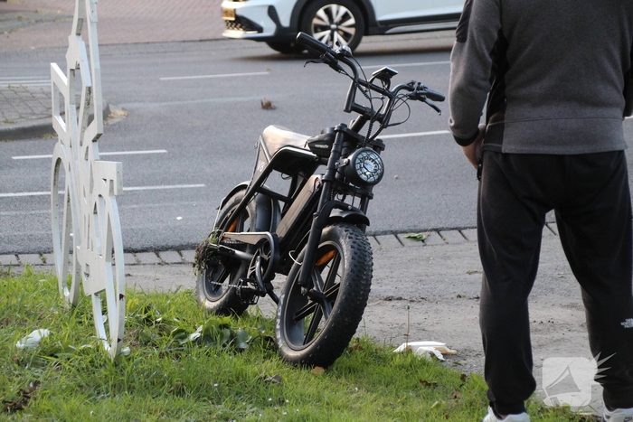 Ongeval tussen auto en fatbike
