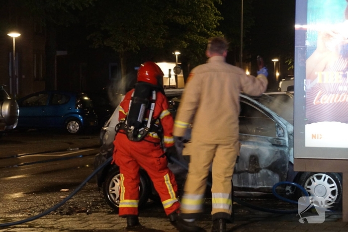 Politie pakt verdachte na autobrand