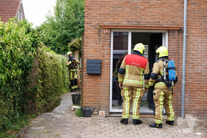 Brand op dak tijdens verbouwing