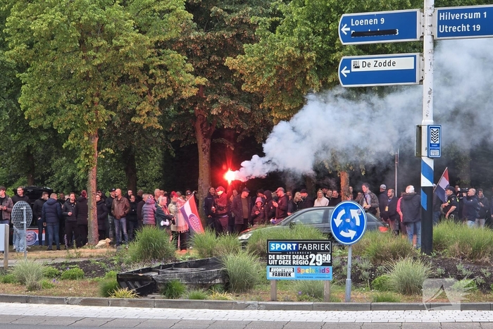 Waterwerper ingezet en veiligheidsrisicogebied na rellen
