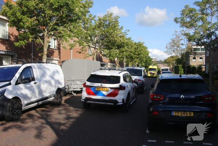Persoon loopt steekwonden op na conflict