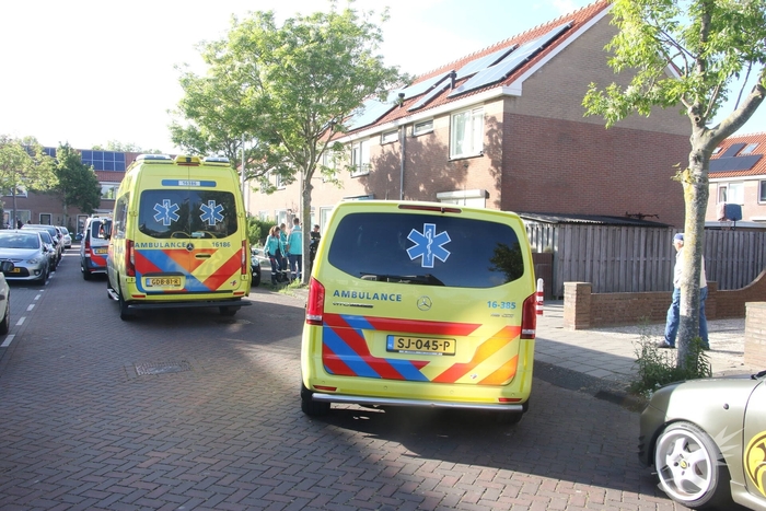 Persoon loopt steekwonden op na conflict
