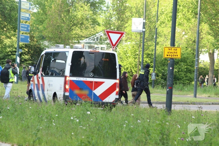 Politie beëindigd demonstratie tegen noodopvang asielzoekers
