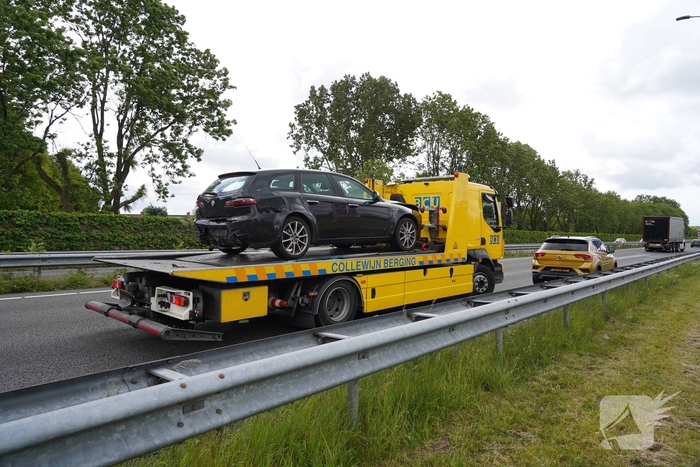 Drie voertuigen betrokken bij kettingbotsing