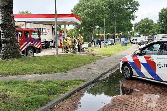 Vrouw overreden door vrachtwagen