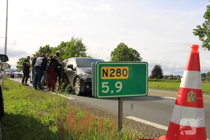 Botsing met drie voertuigen zorgt voor verkeershinder