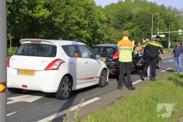 Botsing met drie voertuigen zorgt voor verkeershinder