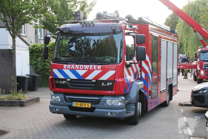 Schoorsteenbrand in woning geblust