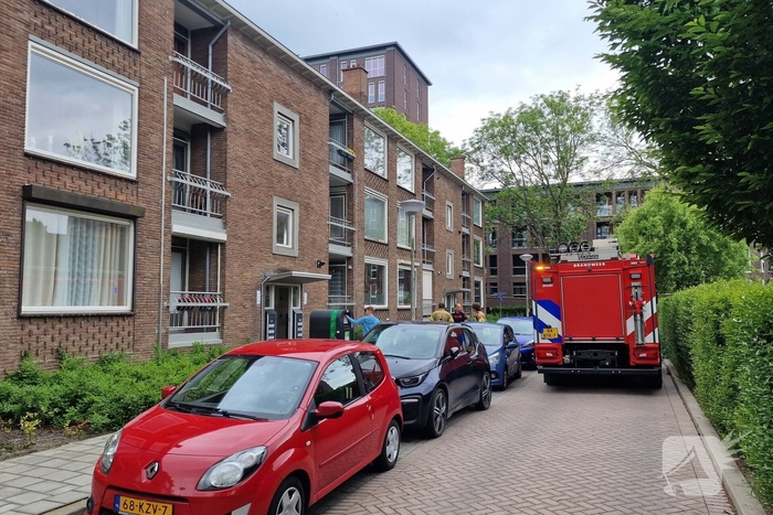 Brandweer onderzoekt mogelijke gaslucht
