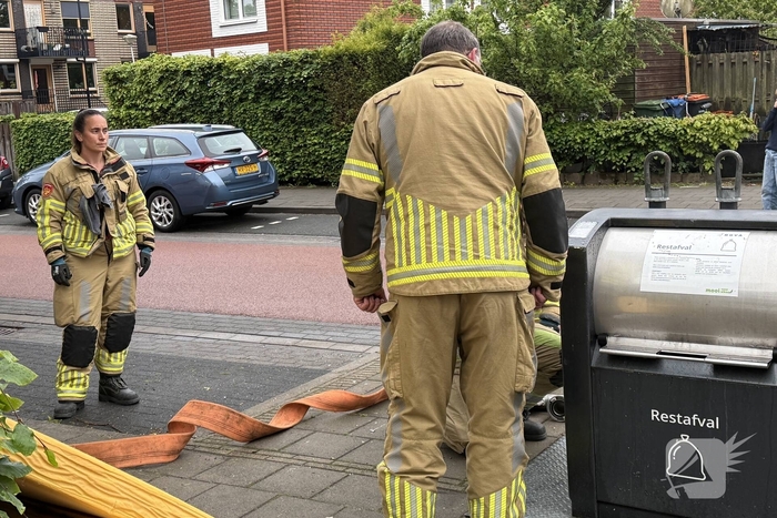 Ondergrondse container in brand