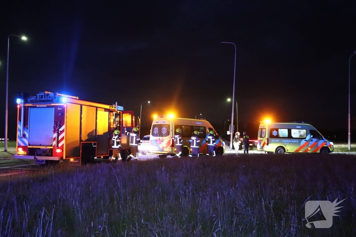 Verkeersongeval met twee voertuigen