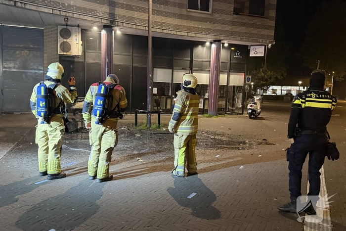 Meubilair in brand bij laad- en losruimte