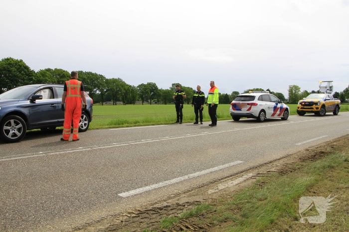 Bestuurder raakt van de weg na black-out