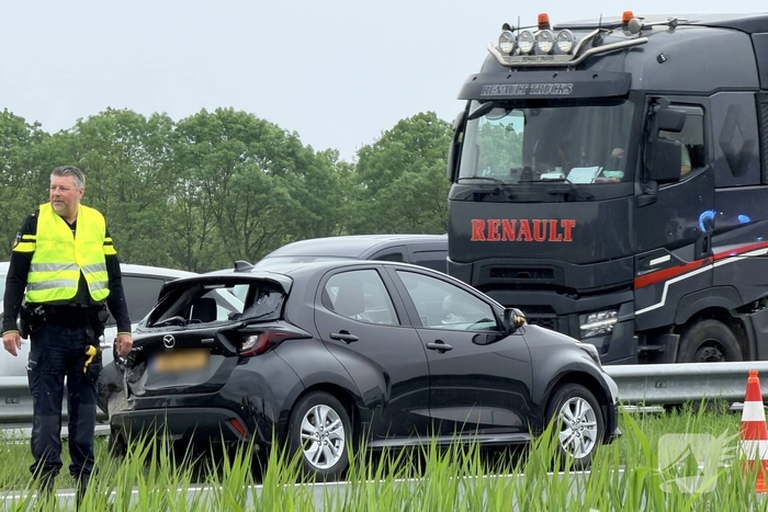 Kopstaartaanrijding leidt tot lange files