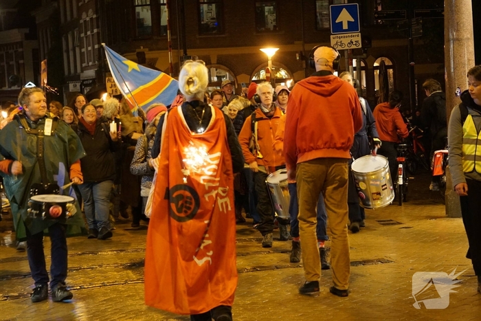 Dolle mina's demonstreren zonder problemen