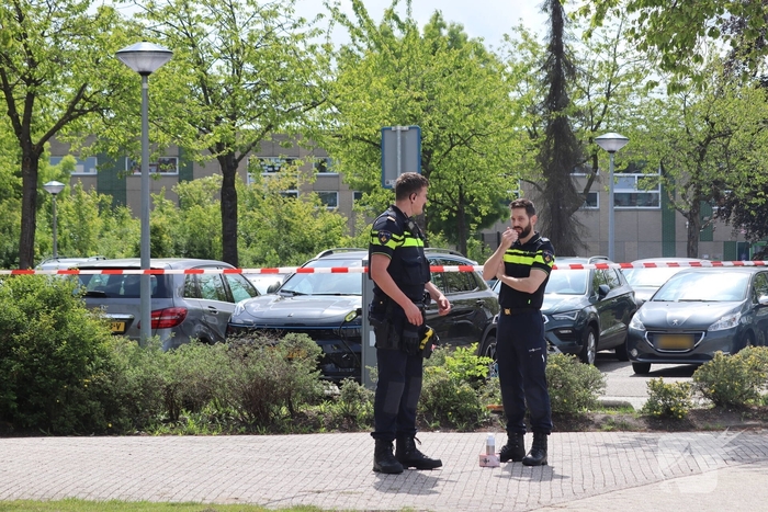 Ontruiming politiebureau na ontdekking mogelijk explosief