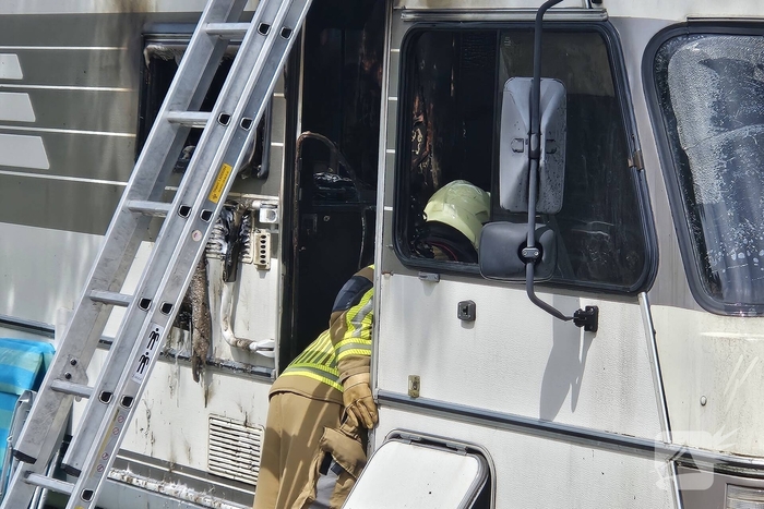 Brand in camper leidt tot snelle brandweeractie