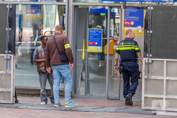 Aanrijding tussen trein en persoon in Amsterdam