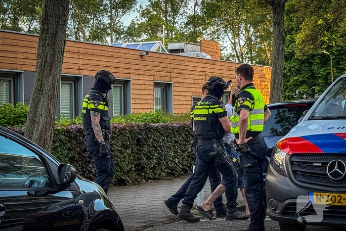 Hondengeleiders en vele agenten ingezet voor persoon met onbegrepen gedrag