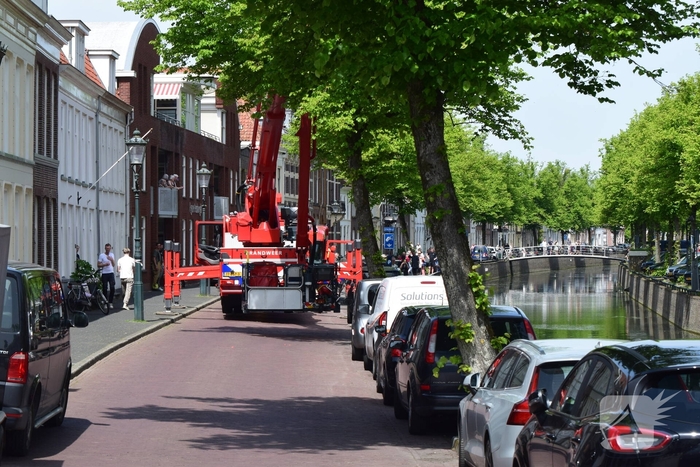 Oudere overleden na te water raken met auto