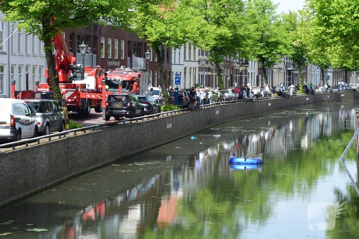 Oudere overleden na te water raken met auto