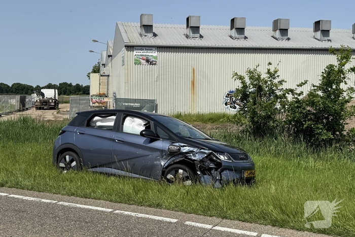 Forse aanrijding veroorzaakt verkeershinder