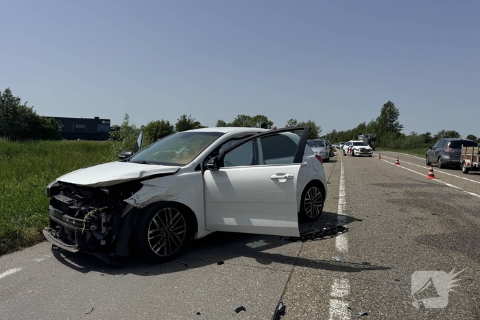 Forse aanrijding veroorzaakt verkeershinder