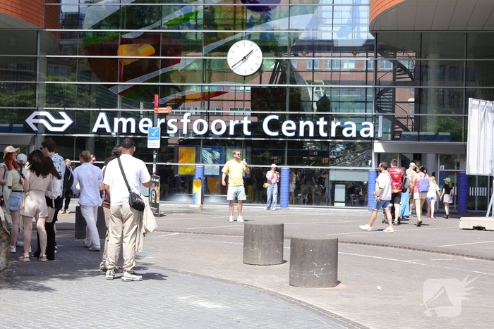 Wachtende reizigers door verstoring treinverkeer