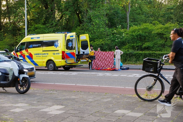 Scooterrijder zwaargewond bij aanrijding