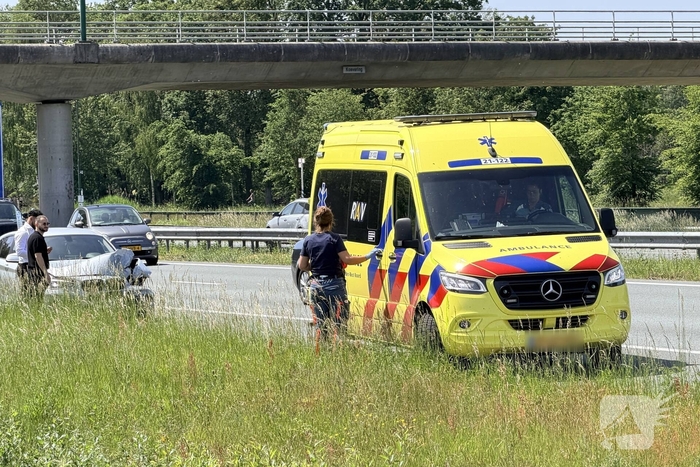 Botsing tussen twee auto's zonder gewonden
