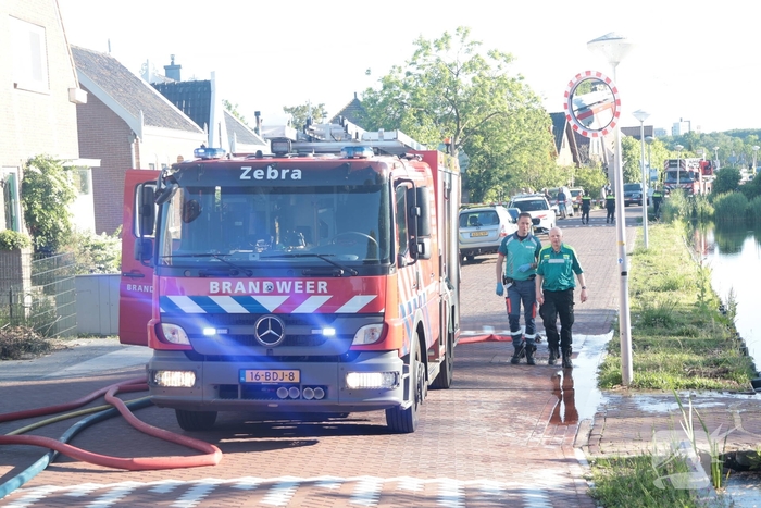 Bewoner nagekeken na brand in woning